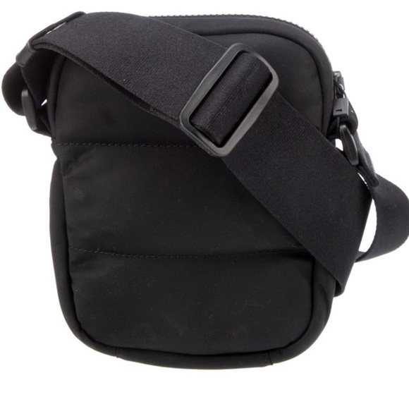 Heaven by Marc Jacobs Nylon Crossbody bag in Black NWT - Picture 3 of 6